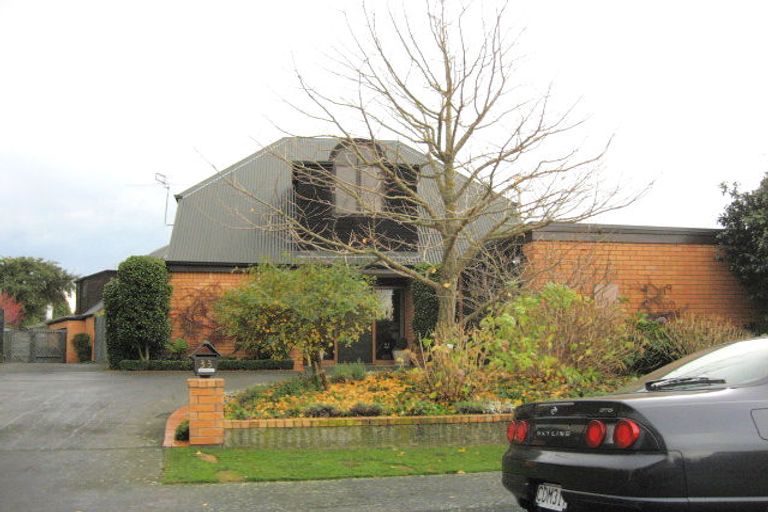 Photo of property in 33a Mcdougall Avenue, St Albans, Christchurch, 8014