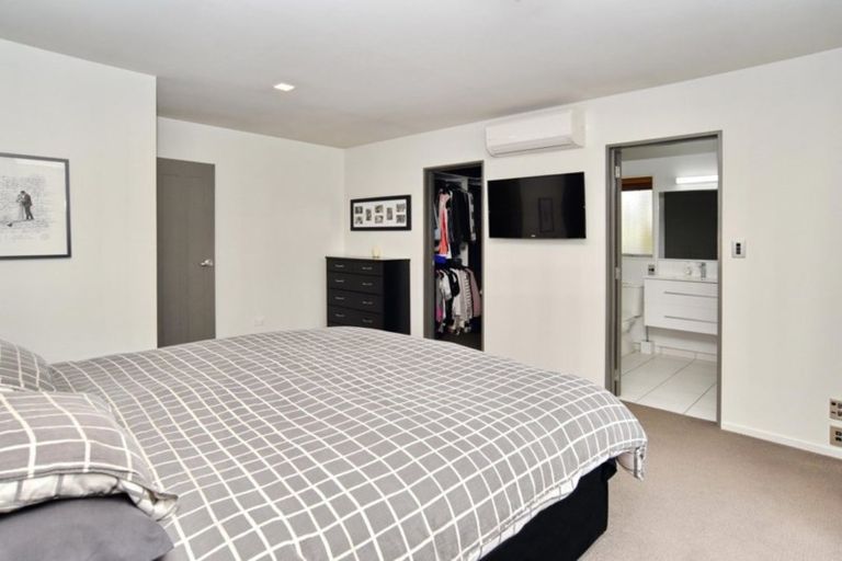 Photo of property in 54 Springwater Avenue, Northwood, Christchurch, 8051