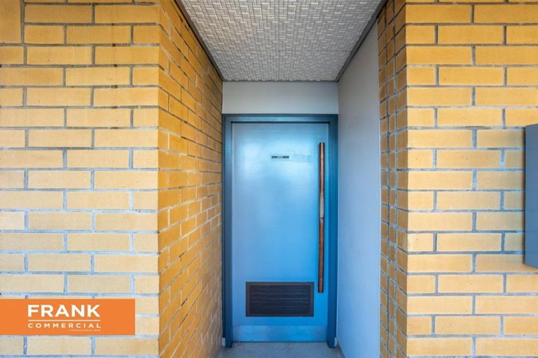 Photo of property in 138 Great South Road, Takanini, 2112