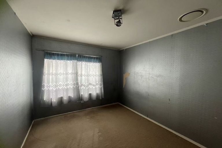 Photo of property in 60 Charntay Avenue, Clover Park, Auckland, 2019