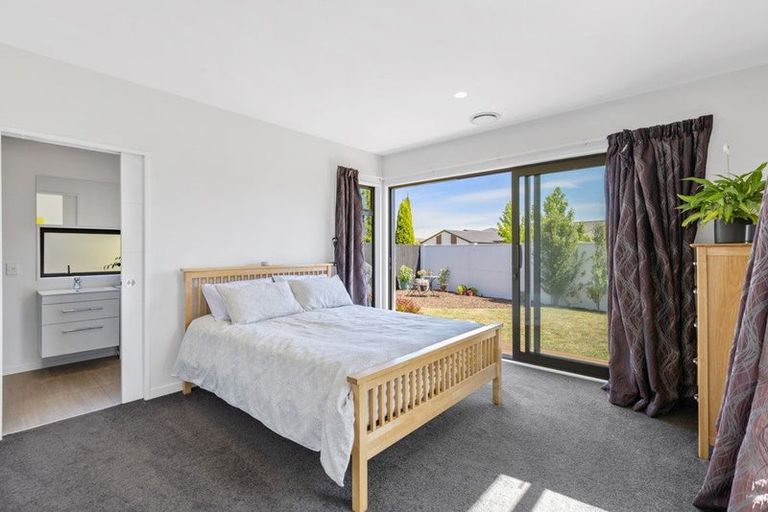 Photo of property in 17 Ruapani Street, Marshland, Christchurch, 8083