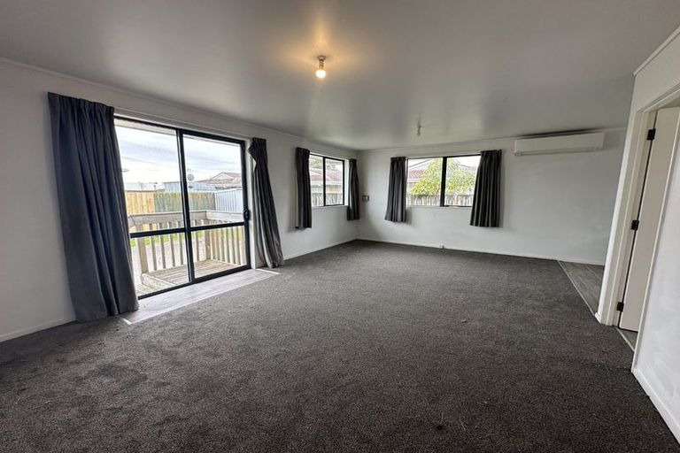 Photo of property in 300 Puhinui Road, Papatoetoe, Auckland, 2025