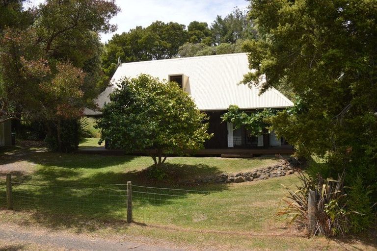 Photo of property in 58 Woodills Road, Akaroa, 7520