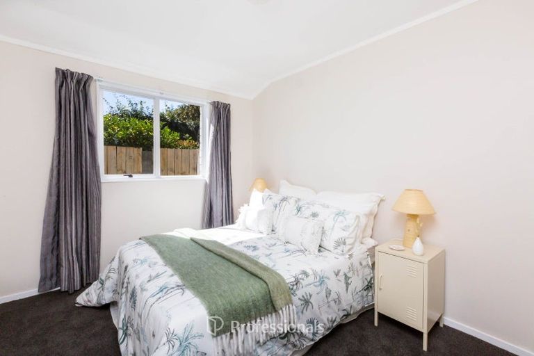 Photo of property in 22b Akron Grove, Totara Park, Upper Hutt, 5018