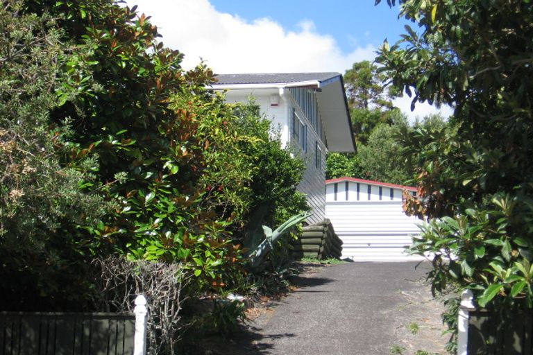 Photo of property in 7 Hague Place, Birkenhead, Auckland, 0626