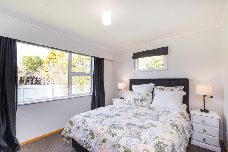 Photo of property in 99 Buick Crescent, Awapuni, Palmerston North, 4412