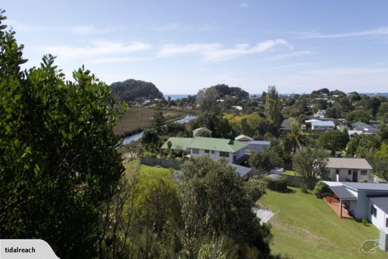Photo of property in 4 Pukeko Way, Whiritoa, Whangamata, 3691