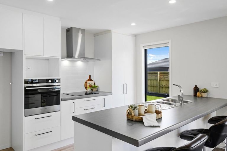 Photo of property in 17 John Holmes Road, Halswell, Christchurch, 8025