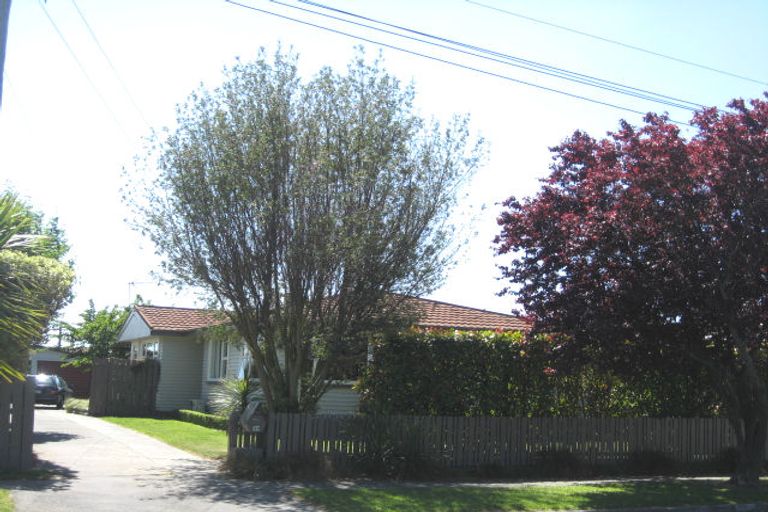 Photo of property in 34 Chedworth Avenue, Bishopdale, Christchurch, 8053