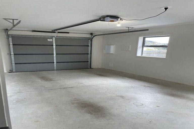 Photo of property in 214a Navigation Drive, Whitby, Porirua, 5024