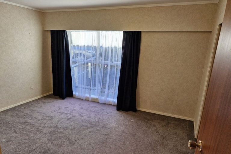 Photo of property in 10a Kayeleen Place, Cockle Bay, Auckland, 2014