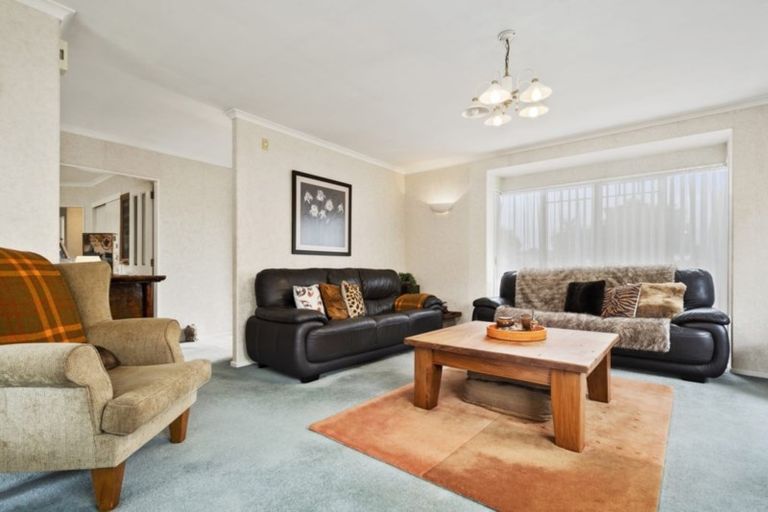 Photo of property in 65 Gravatt Road, Papamoa Beach, Papamoa, 3118