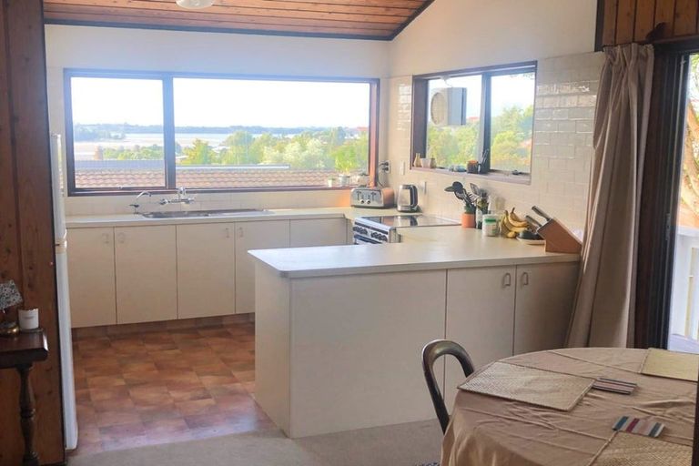 Photo of property in 141 Waitaha Road, Welcome Bay, Tauranga, 3112