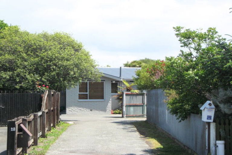 Photo of property in 12 Carteret Place, Aranui, Christchurch, 8061