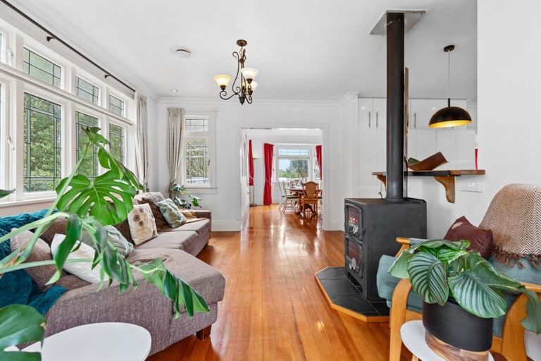 Photo of property in 84 Waitaha Road, Welcome Bay, Tauranga, 3112