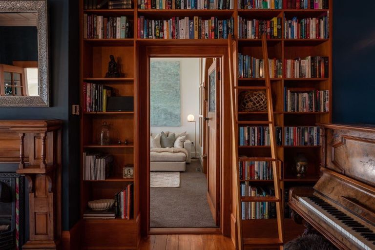 Photo of property in 153 Thompson Road, Bluff Hill, Napier, 4110