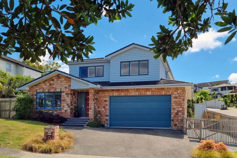 Photo of property in 6 Carol Lee Place, Albany Heights, Auckland, 0632