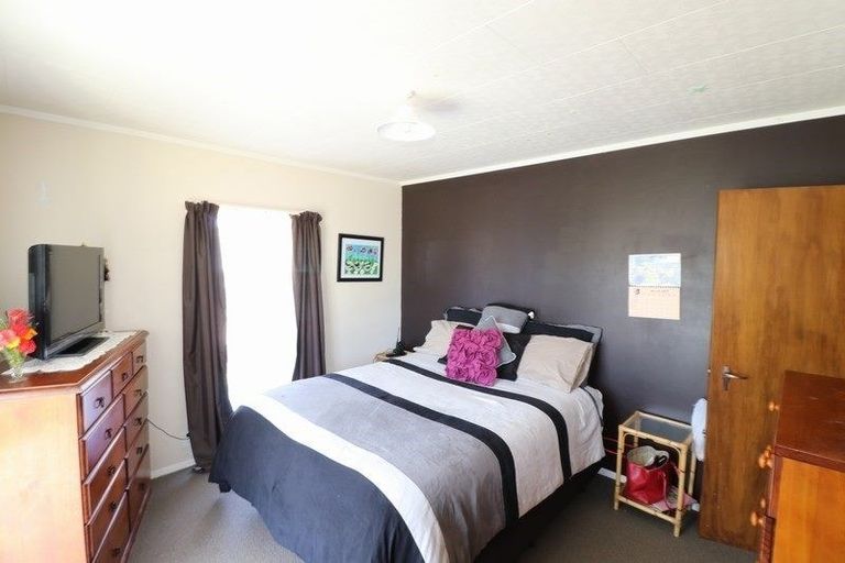 Photo of property in 3 Moray Place, Durie Hill, Whanganui, 4500