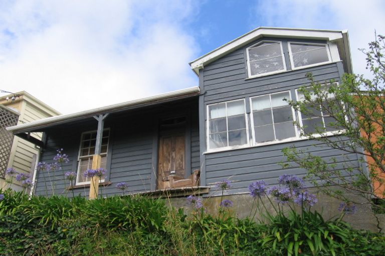 Photo of property in 30 Mount Pleasant Road, Aro Valley, Wellington, 6012