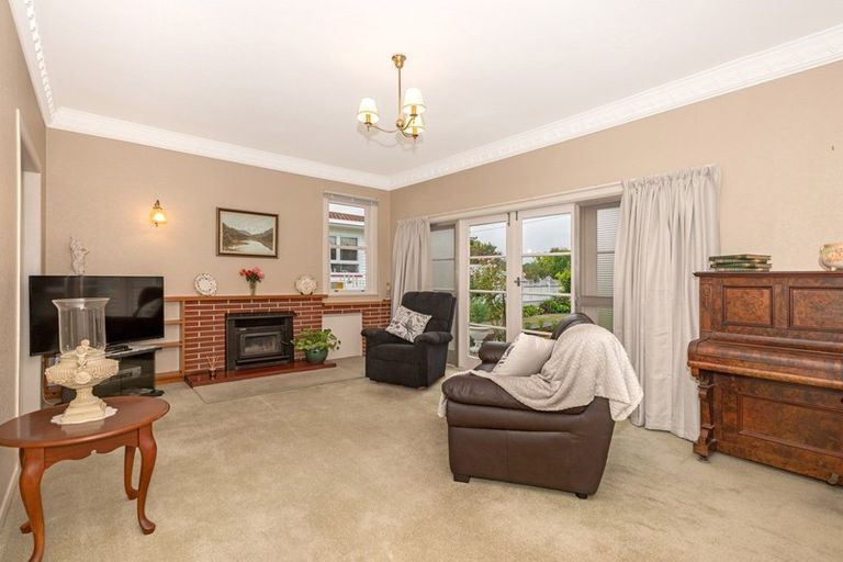 Photo of property in 12 Turenne Street, Inner Kaiti, Gisborne, 4010