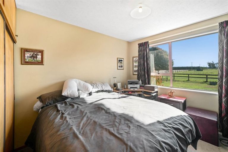 Photo of property in 1845 West Coast Road, Kirwee, Christchurch, 7671