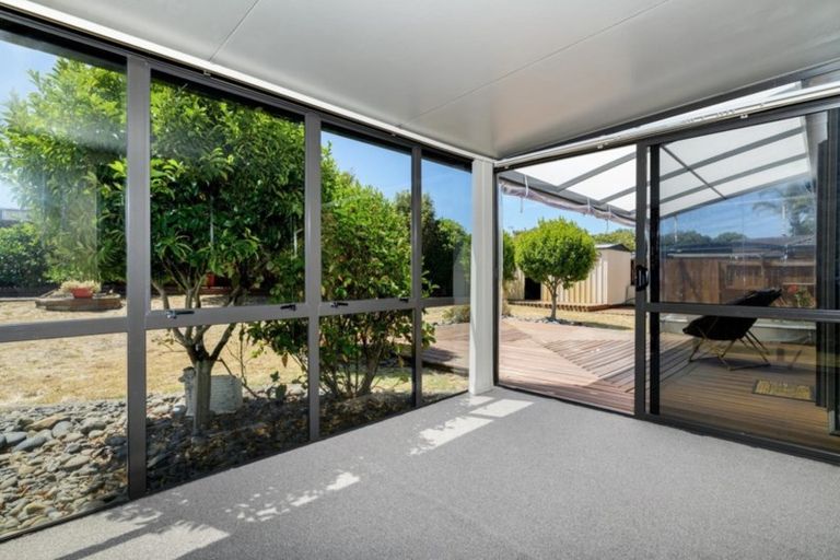 Photo of property in 26 Corinth Grove, Papamoa Beach, Papamoa, 3118