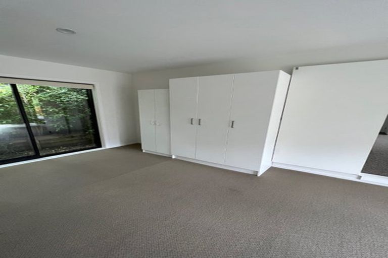 Photo of property in 40 Trinidad Road, Sunnynook, Auckland, 0620