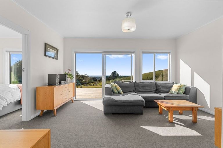 Photo of property in 1645 Matapouri Road, Matapouri, Whangarei, 0173