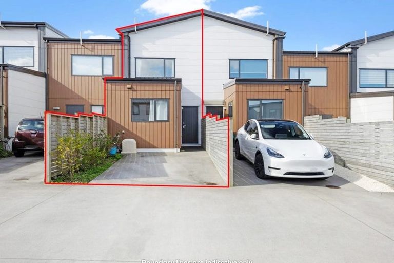 Photo of property in 11 Sun Orchid Avenue, Wiri, Auckland, 2104