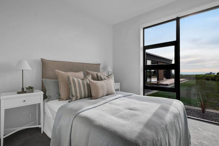 Photo of property in 29 Washer Road, Omata, New Plymouth, 4374