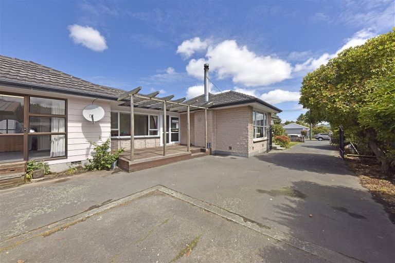 Photo of property in 22 Greenhurst Street, Sockburn, Christchurch, 8042
