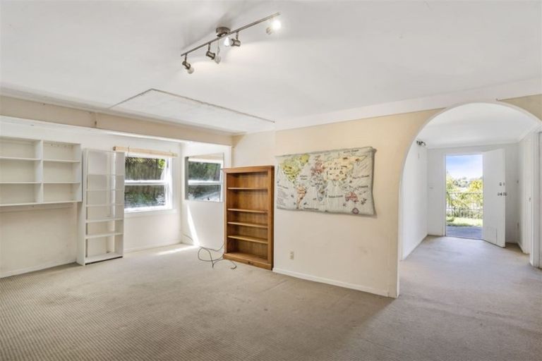 Photo of property in 4 Dunraven Place, Torbay, Auckland, 0630