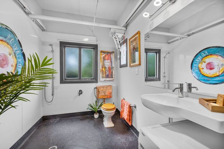 Photo of property in 93 Tilford Street, Woolston, Christchurch, 8062