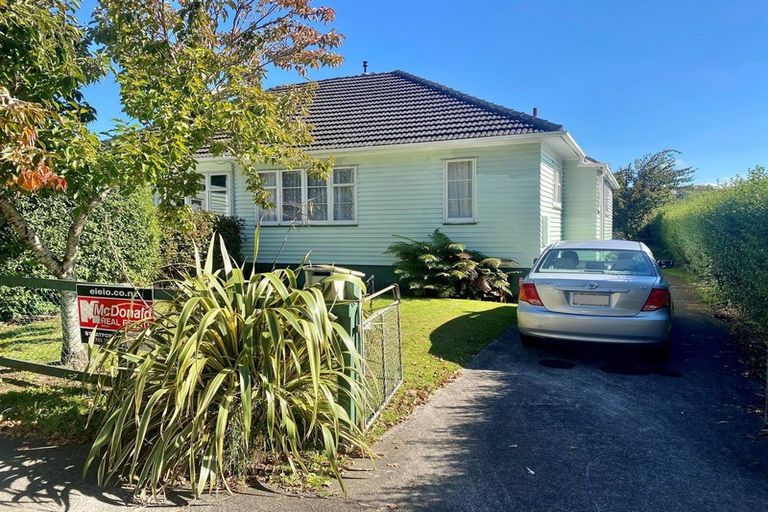 Photo of property in 9 Percy Avenue, Stratford, 4332