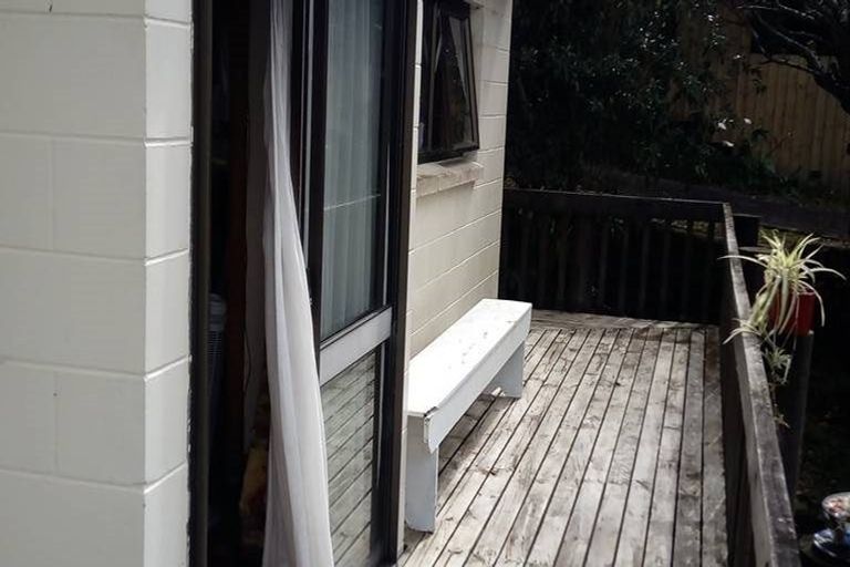 Photo of property in 133 Matipo Road, Te Atatu Peninsula, Auckland, 0610