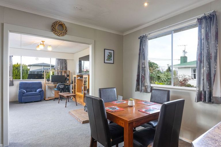 Photo of property in 39 Fergusson Street, Solway, Masterton, 5810