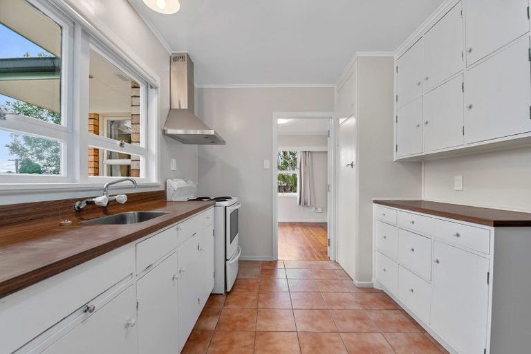 Photo of property in 61 Fairview Road, Western Heights, Rotorua, 3015