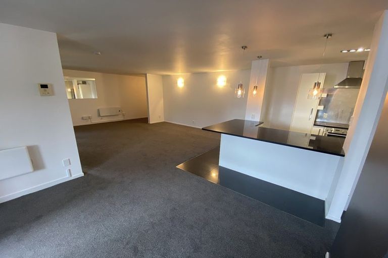 Photo of property in 6/8b Lipman Street, Mount Victoria, Wellington, 6011