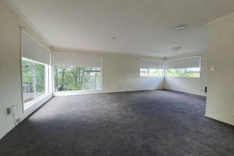 Photo of property in 41 Triangle Road, Massey, Auckland, 0614