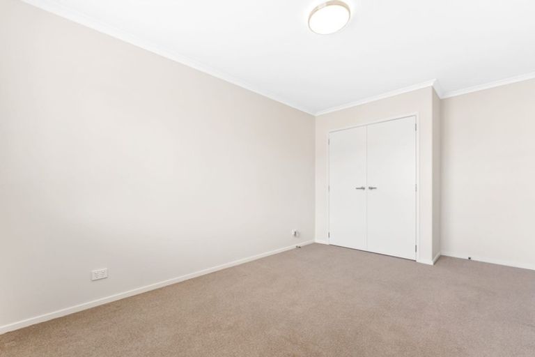 Photo of property in 9 De Havilland Road, Hobsonville, Auckland, 0616