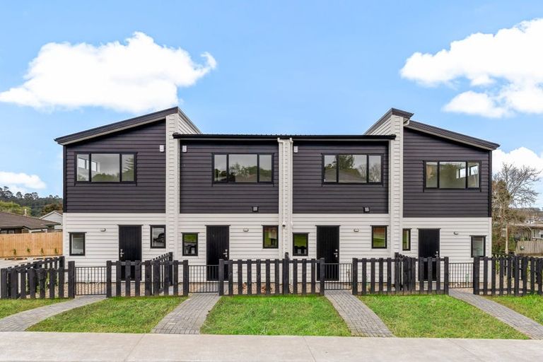 Photo of property in 5/1 Kahikatea Place, Ranui, Auckland, 0612