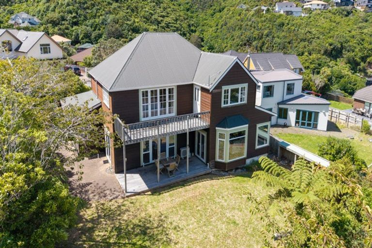 Photo of property in 11 Ridvan Grove, Ngaio, Wellington, 6035