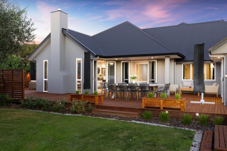 Photo of property in 555 Fencourt Road, Cambridge, 3493