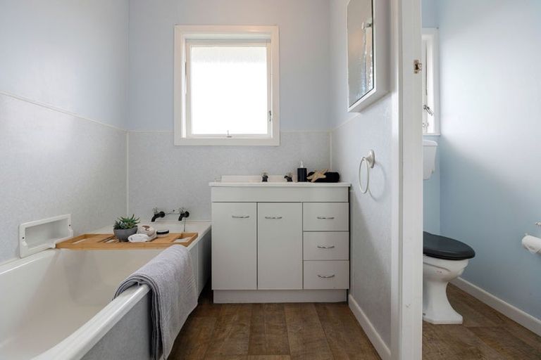 Photo of property in 2 Golden Place, Fairfield, Hamilton, 3214