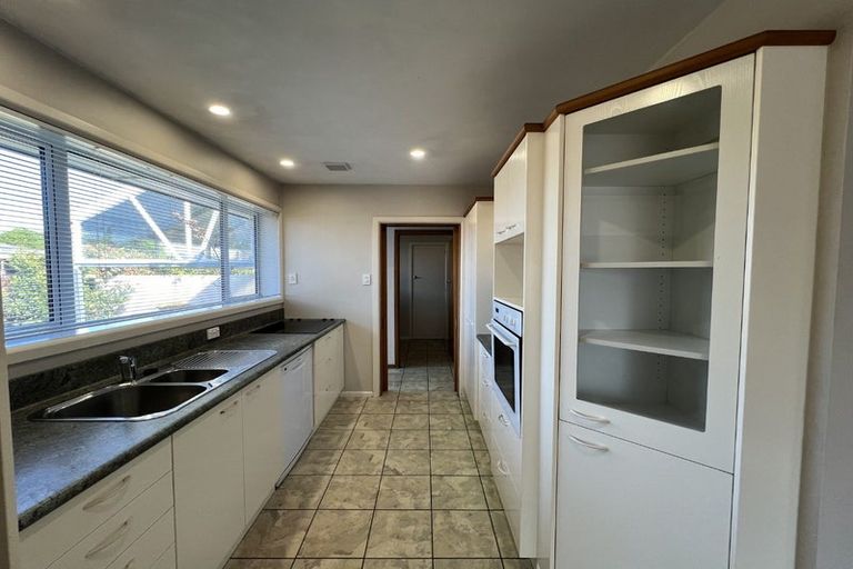 Photo of property in 229 Grahams Road, Burnside, Christchurch, 8053