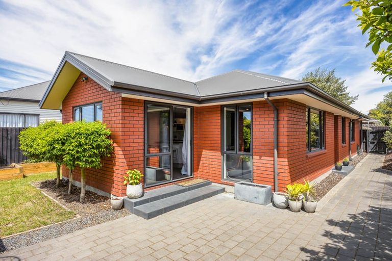 Photo of property in 106 Bassett Street, Burwood, Christchurch, 8083