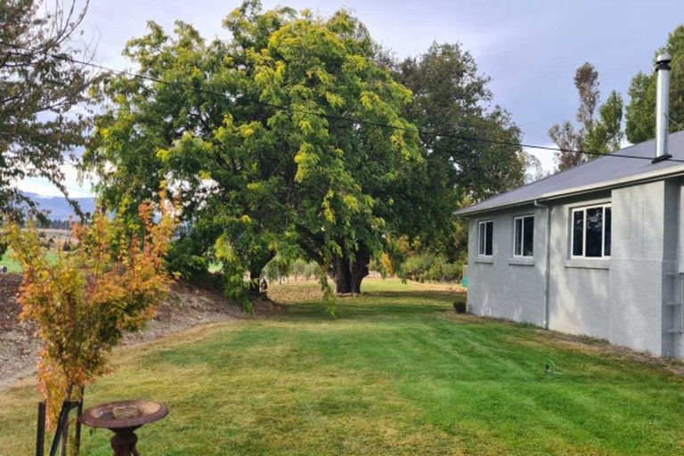 Photo of property in 2821 Luggate - Cromwell Road, Queensberry, Cromwell, 9383