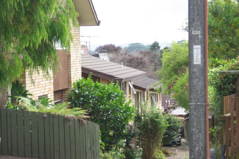 Photo of property in 4/67 Miro Street, New Lynn, Auckland, 0600