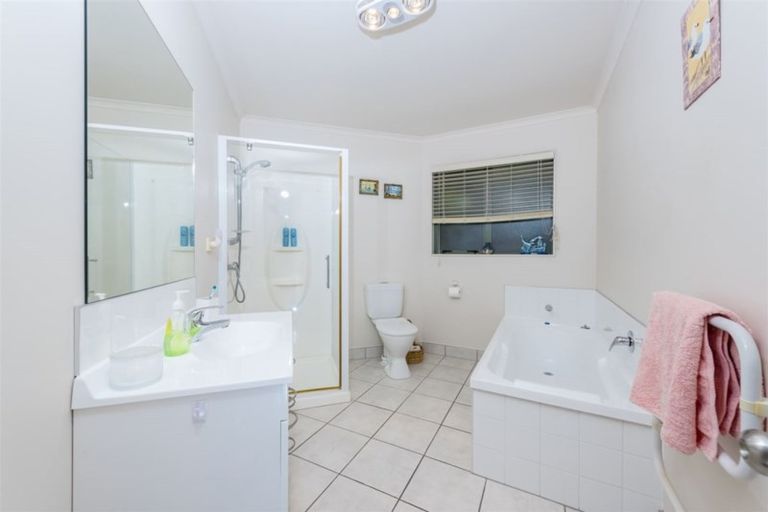 Photo of property in 6 Sandy Lane, Mangawhai Heads, Mangawhai, 0505