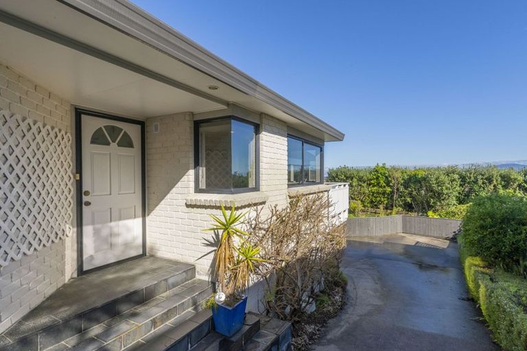 Photo of property in 11 Kea Street, Waikanae, 5036